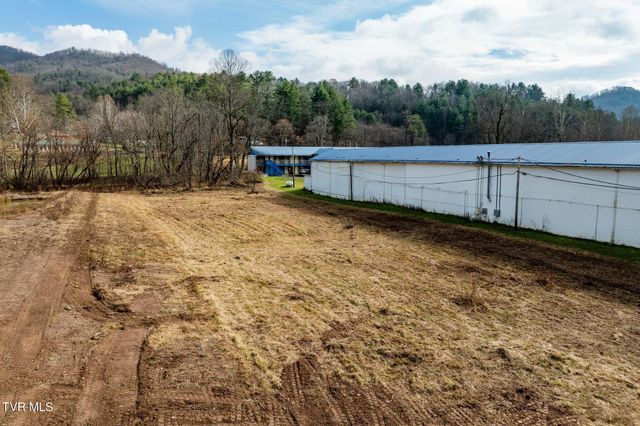 21 South Shady Street, Mountain City, TN 37683