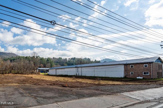 21 South Shady Street, Mountain City, TN 37683