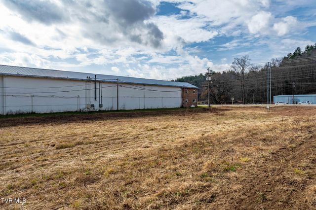 21 South Shady Street, Mountain City, TN 37683