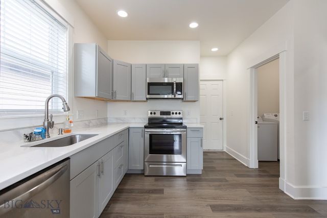 894 Rogers, Bozeman, MT 59718