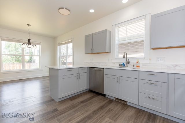 894 Rogers, Bozeman, MT 59718