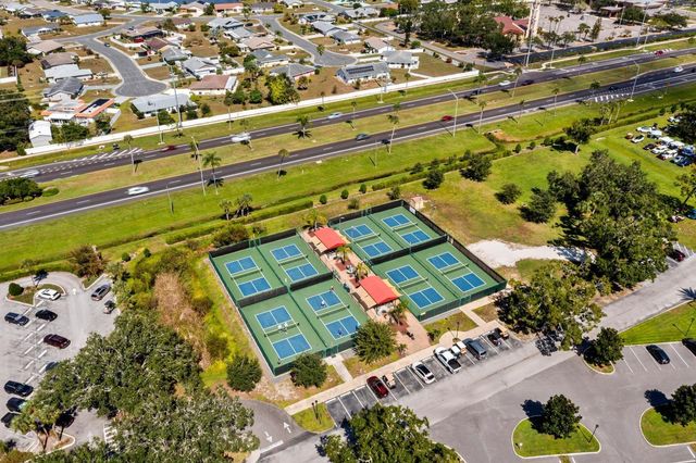 1906 CANTERBURY LANE 32, Sun City Center, FL 33573