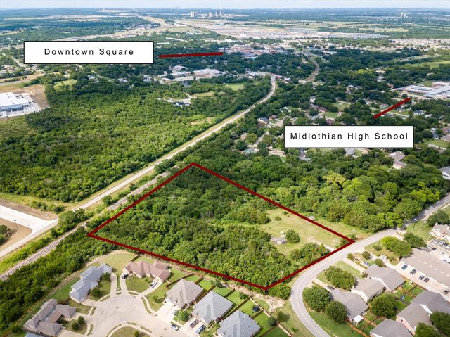 925 Walter Stephenson Road, Midlothian, TX 76065