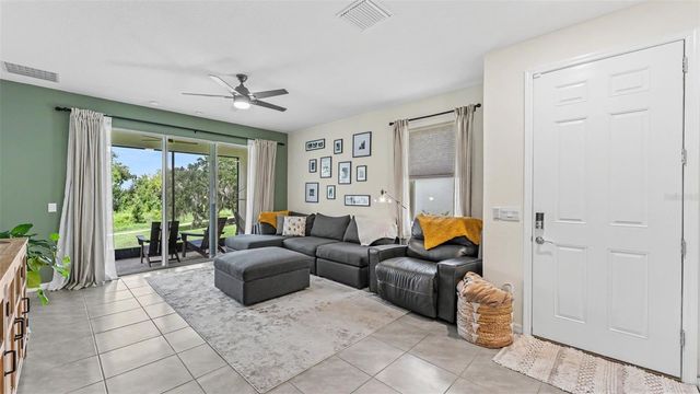 3817 STORMY THISTLE PLACE, Plant City, FL 33565