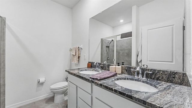 3817 STORMY THISTLE PLACE, Plant City, FL 33565