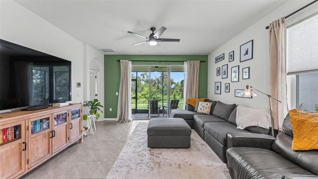 3817 STORMY THISTLE PLACE, Plant City, FL 33565