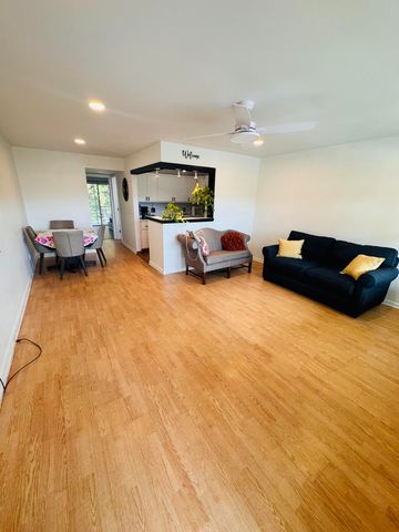 16 Windsor A, West Palm Beach, FL 33417