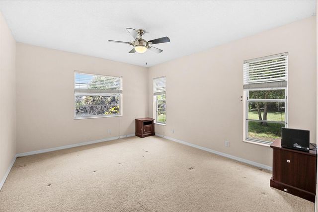 2550 SE Hemsing Street, Port St Lucie, FL 34984