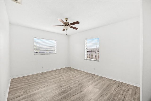 2550 SE Hemsing Street, Port St Lucie, FL 34984