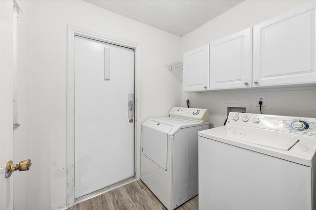 2550 SE Hemsing Street, Port St Lucie, FL 34984
