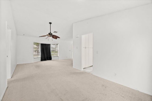2550 SE Hemsing Street, Port St Lucie, FL 34984