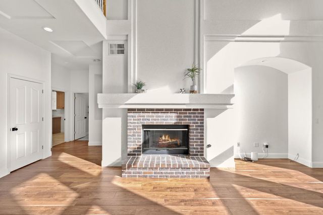 5247 Silver Peak Ln, Rocklin, CA 95765