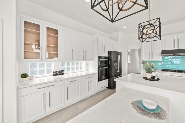 5247 Silver Peak Ln, Rocklin, CA 95765