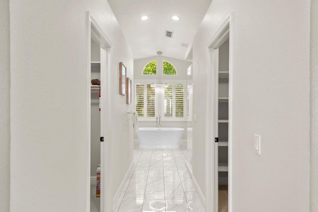 5247 Silver Peak Ln, Rocklin, CA 95765