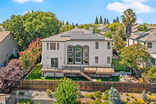 5247 Silver Peak Ln, Rocklin, CA 95765