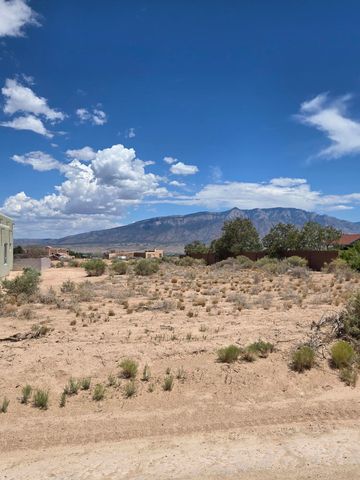 1802 Coulter Street NE, Rio Rancho, NM 87144
