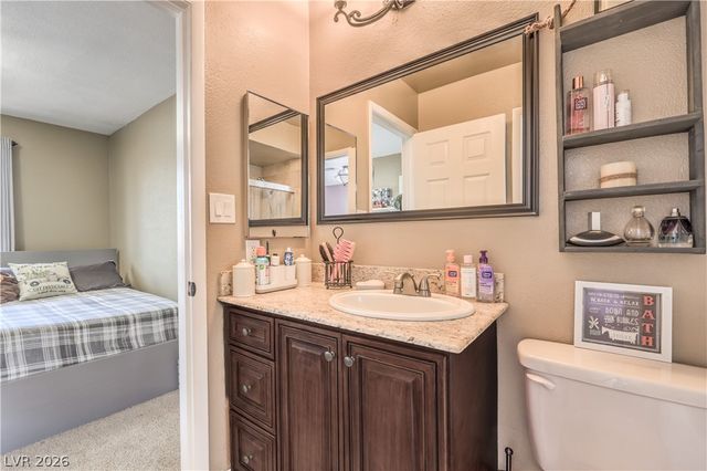 3352 Bridgeport Drive, Las Vegas, NV 89121