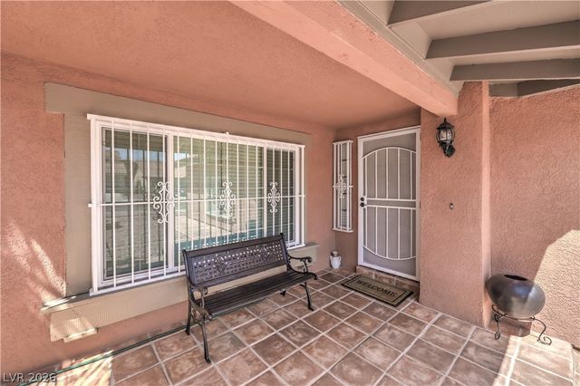 3352 Bridgeport Drive, Las Vegas, NV 89121
