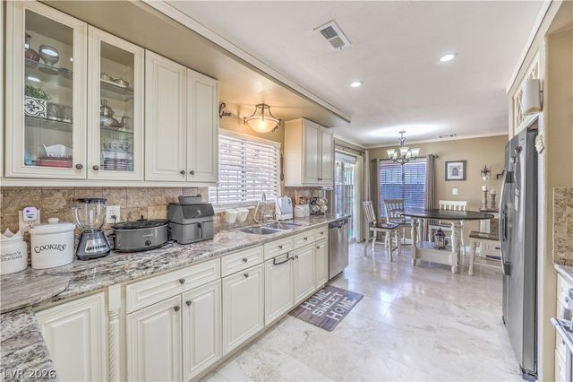 3352 Bridgeport Drive, Las Vegas, NV 89121