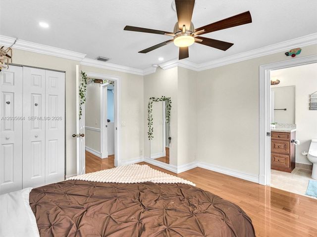 1581 Winterberry Ln, Weston, FL 33327