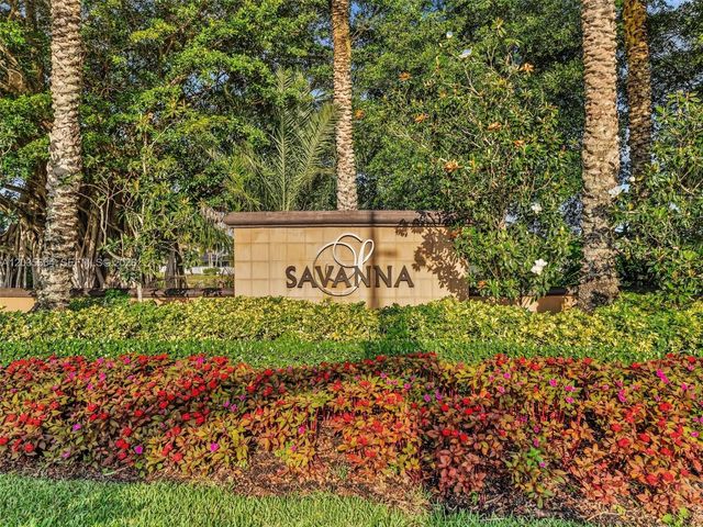 1581 Winterberry Ln, Weston, FL 33327
