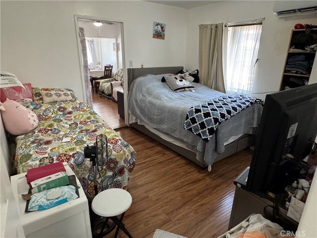 231 S Hicks Avenue, East Los Angeles, CA 90063 — photo 4