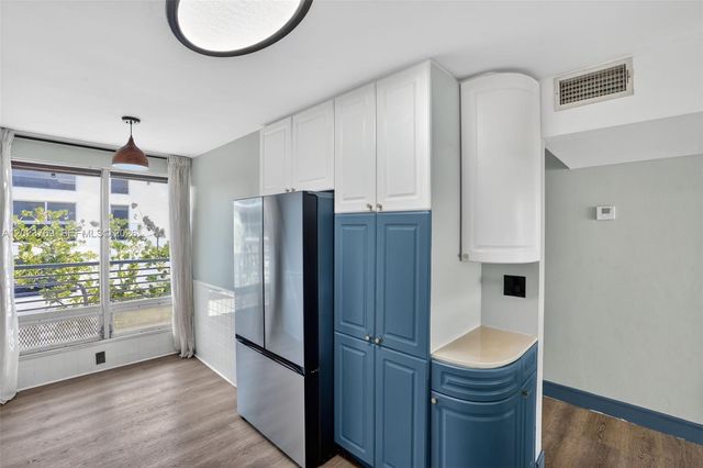 10240 Collins Ave 207, Bal Harbour, FL 33154