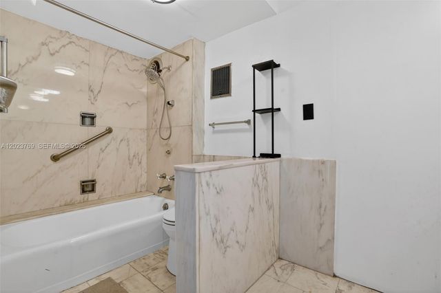 10240 Collins Ave 207, Bal Harbour, FL 33154