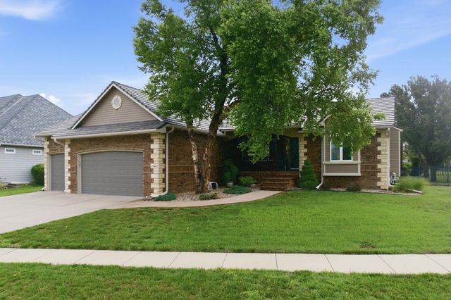 1760 E Tiara Pines St, Derby, KS 67037
