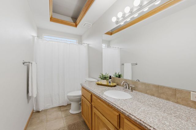 1760 E Tiara Pines St, Derby, KS 67037