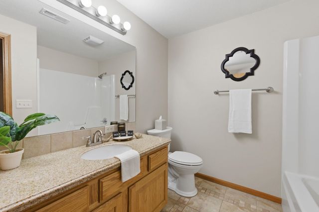 1760 E Tiara Pines St, Derby, KS 67037