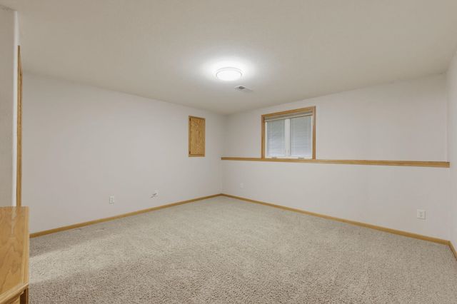 1760 E Tiara Pines St, Derby, KS 67037