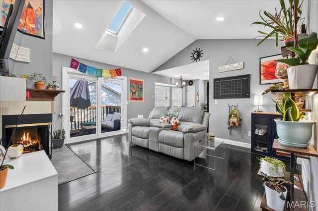 1500 Surrey Lane D, St Charles, MO 63304