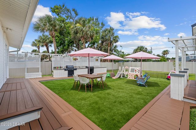 307 Williams Avenue, Daytona Beach, FL 32118