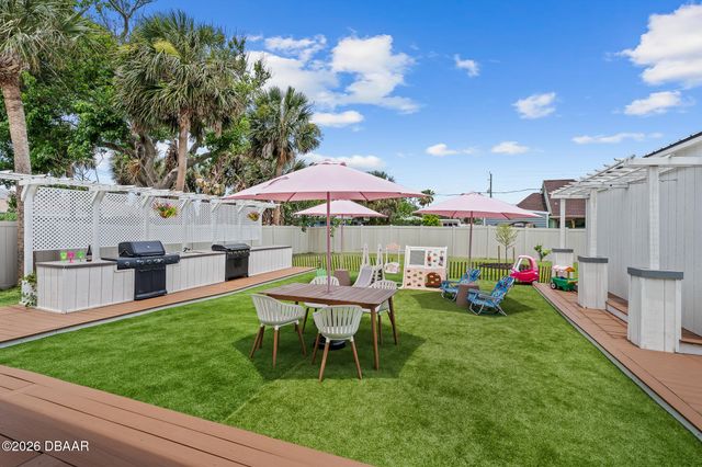 307 Williams Avenue, Daytona Beach, FL 32118