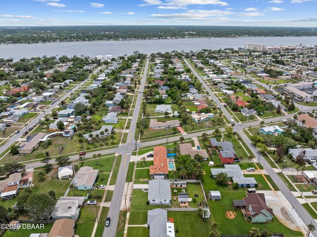307 Williams Avenue, Daytona Beach, FL 32118