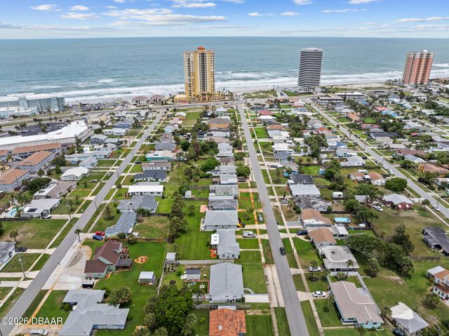307 Williams Avenue, Daytona Beach, FL 32118