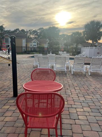 2456 SWEETWATER CLUB CIRCLE 19, Kissimmee, FL 34746