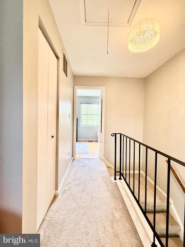 4232 STOCKBRIDGE DR, Dumfries, VA 22025