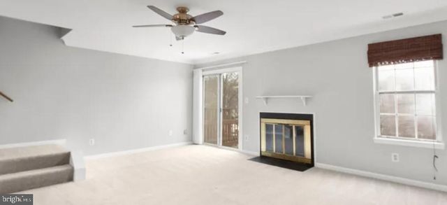 4232 STOCKBRIDGE DR, Dumfries, VA 22025