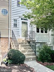 4232 STOCKBRIDGE DR, Dumfries, VA 22025
