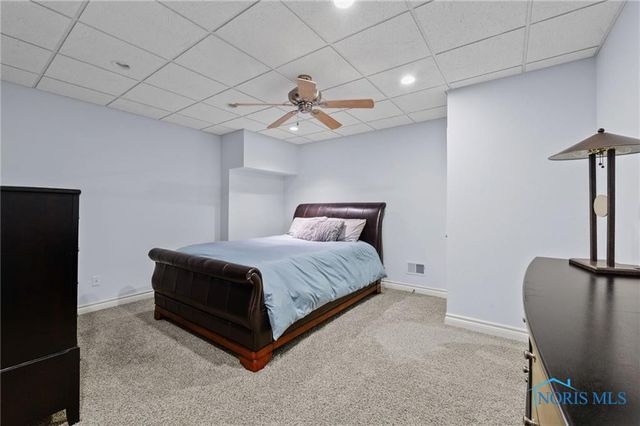 7920 N Shoreline Drive, Holland, OH 43528