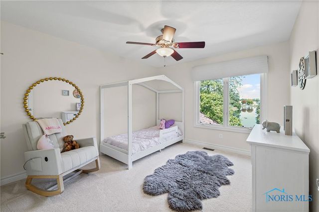 7920 N Shoreline Drive, Holland, OH 43528