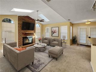 422 Lees Mill DR, Newport News, VA 23608