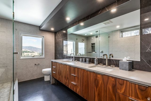 972 N CHURCHILL DR, Salt Lake City, UT 84103