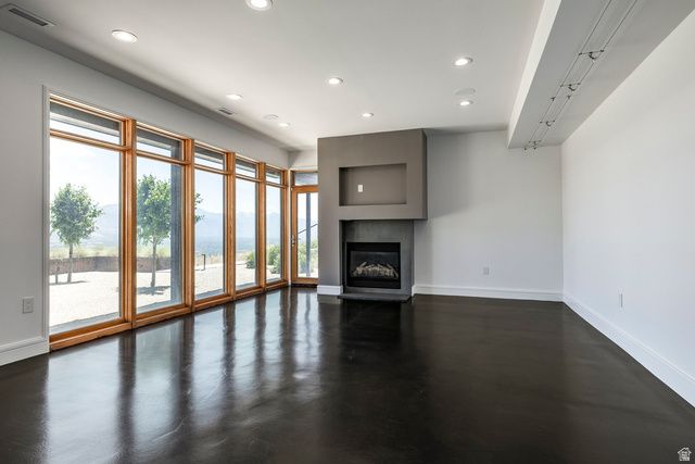 972 N CHURCHILL DR, Salt Lake City, UT 84103