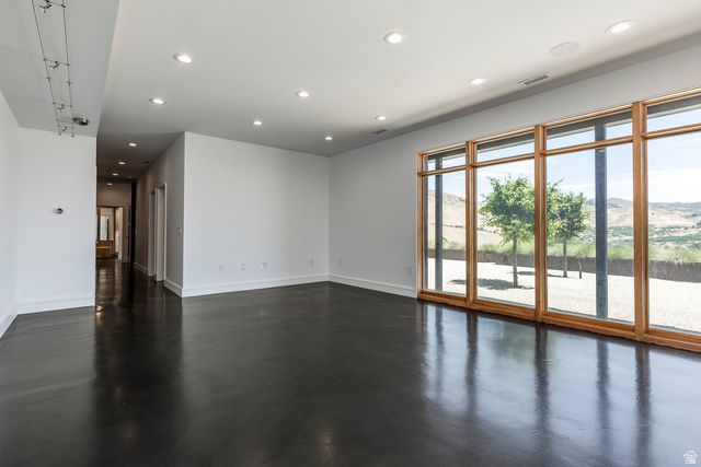 972 N CHURCHILL DR, Salt Lake City, UT 84103