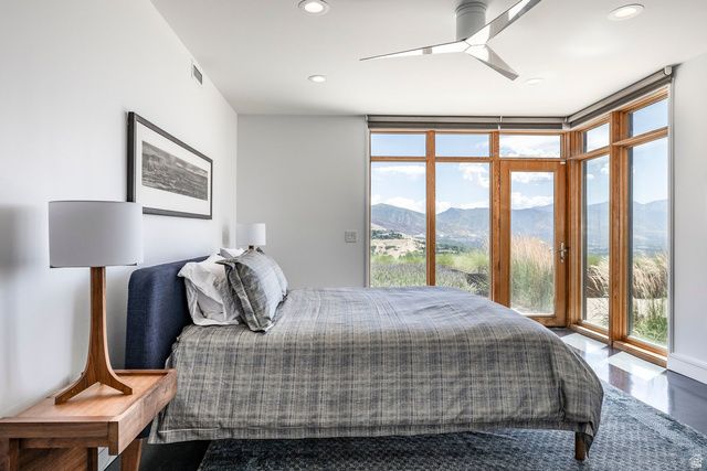 972 N CHURCHILL DR, Salt Lake City, UT 84103