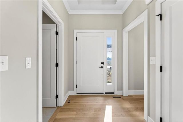 24982 W 94th Place, Lenexa, KS 66227