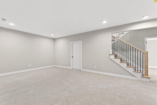 24982 W 94th Place, Lenexa, KS 66227